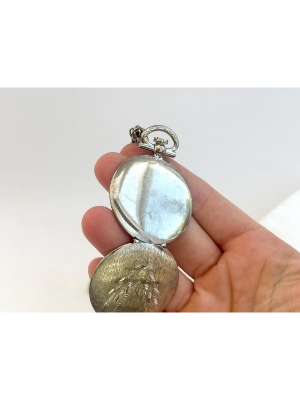 Locket Floral Carved Matte Silver Toned Vintage Jumbo Pendant Necklace - 24" - Picture 8 of 16